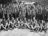 Adolf Hitler AH mit Hitlerjugend