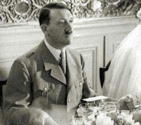 Adolf Hitler photo_2017-11-16_10-51-35