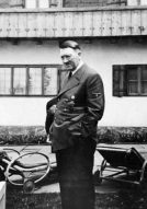 Adolf Hitler photo_2017-11-16_11-00-00