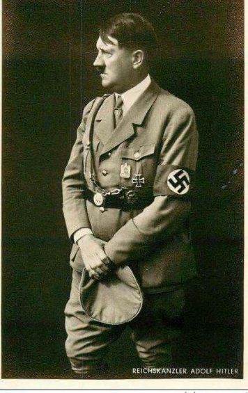 Adolf Hitler photo_2017-11-17_07-58-15