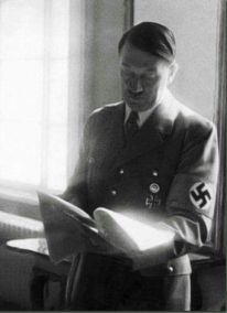 Adolf Hitler photo_2017-11-17_07-58-30