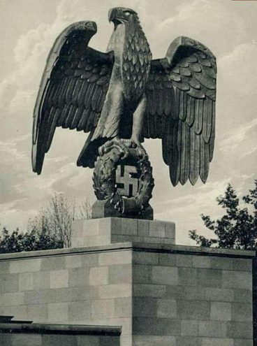 Adolf Hitler photo_2017-12-01_18-23-50
