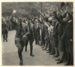 Adolf Hitler photo_2017-12-19_21-29-16