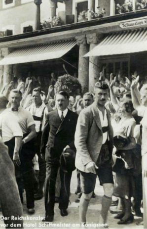 Adolf Hitler photo_2017-12-19_21-29-21