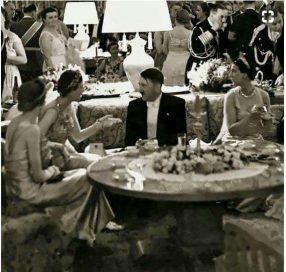 Adolf Hitler photo_2017-12-24_08-23-50