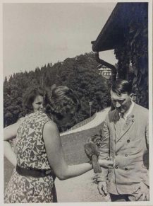 Adolf Hitler photo_2018-02-21_13-27-58