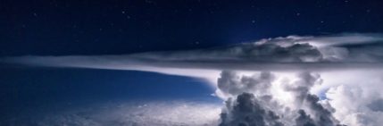 UFO WOlke