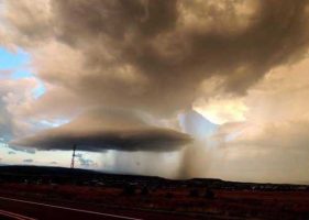 UFO Wolke